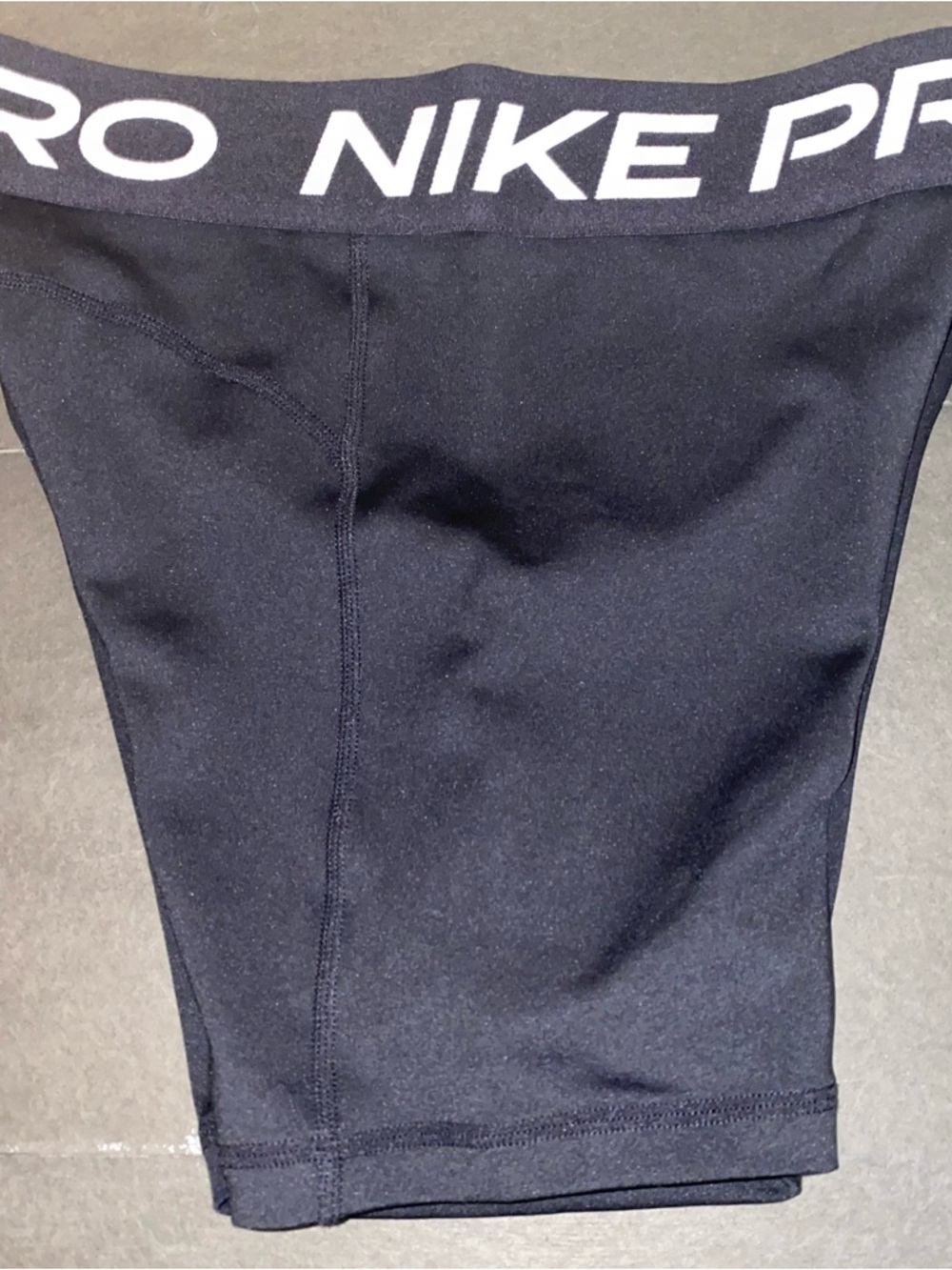 Nike Pro Large Dri-Fit Black Compression Shorts - Picture 4 of 7
